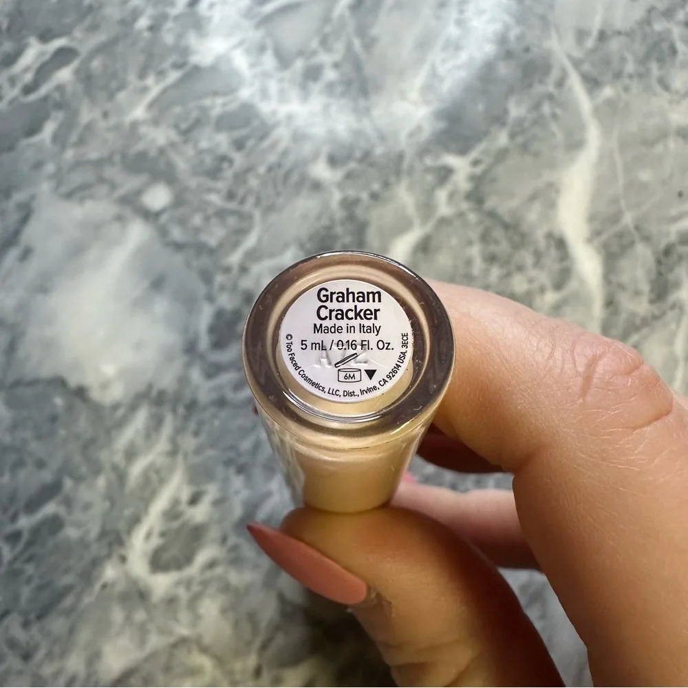 Too Faced‎ Born This Way Concealer Graham Cracker